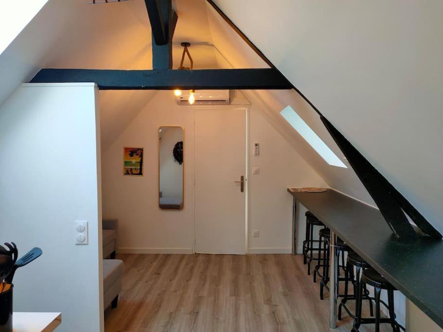 Dakar - Bel Appartement A Reims Zewnętrze zdjęcie